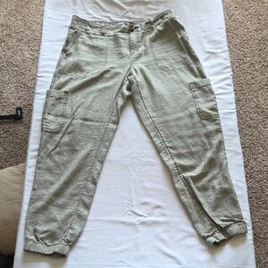 Sonoma Women's Cargo Jogger Pants in Light Olive